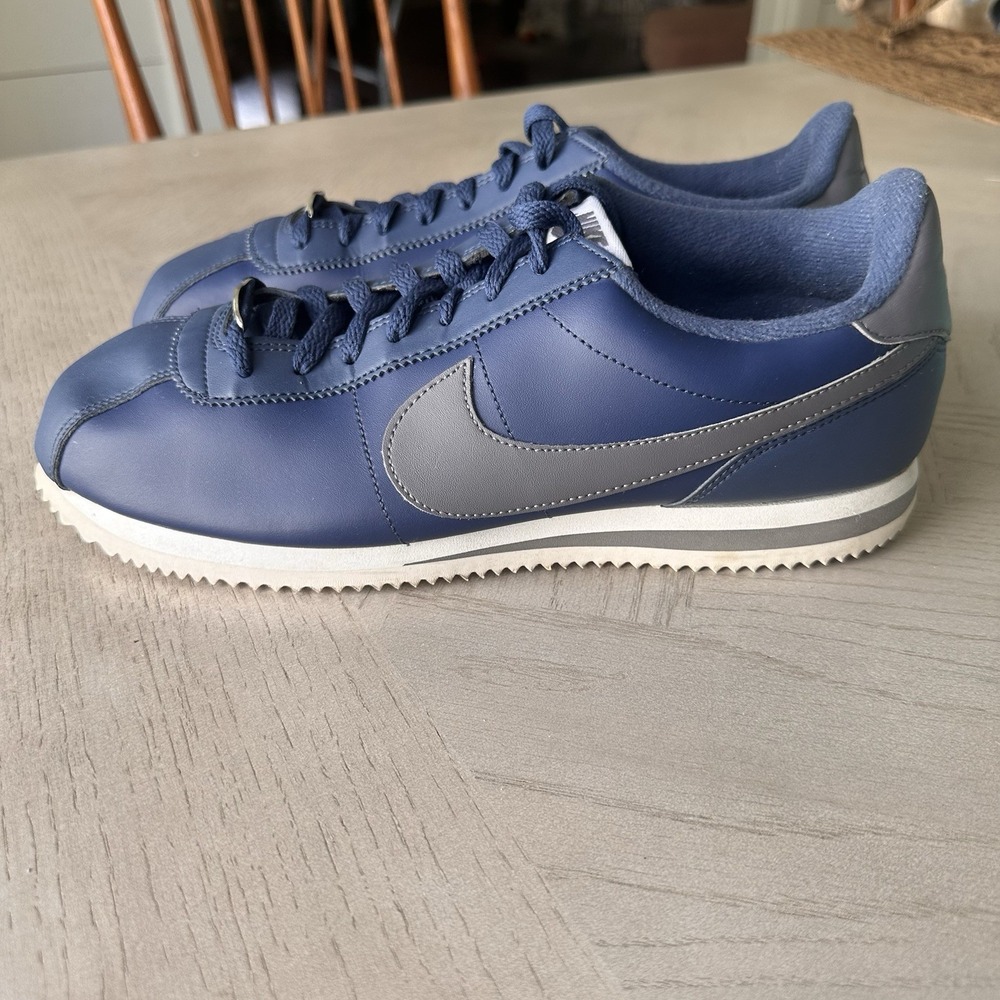 Nike Mens 11 Cortez Basic Leather Navy Blue Gun smoke Gray Sneaker 819719-400 - Picture 3 of 10